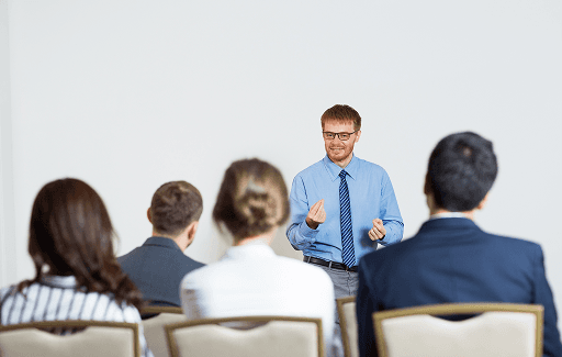 Comment l'IA peut structurer notre pensée ?